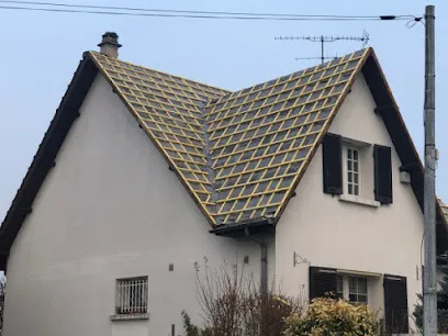 Image de Couvreur Lamballais | Réparation Fuites Toiture Gouttières Couverture Peinture Élagage Côtes-d'Armor 22 St-Brieuc