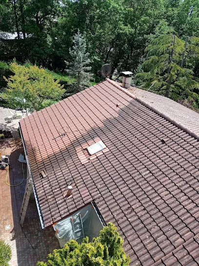 Image de 🥇 OC'HABITAT Couvreur - Rénovation & Nettoyage Toiture